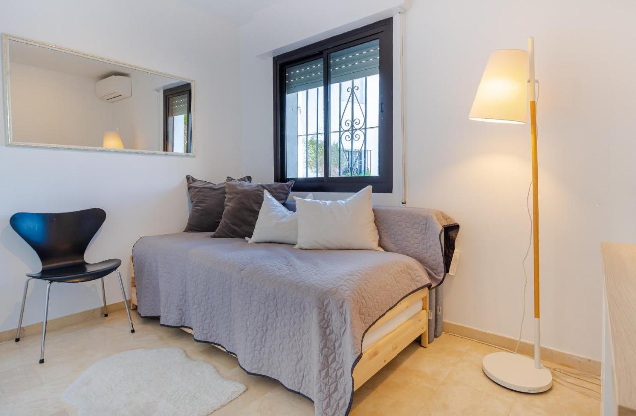 Holiday home Fully Renovated Seaside Townhouse 200m From The San Pedro Beach With Gated Community Marbella